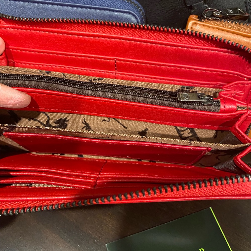 Longchamp wallets - Picture 3 of 7